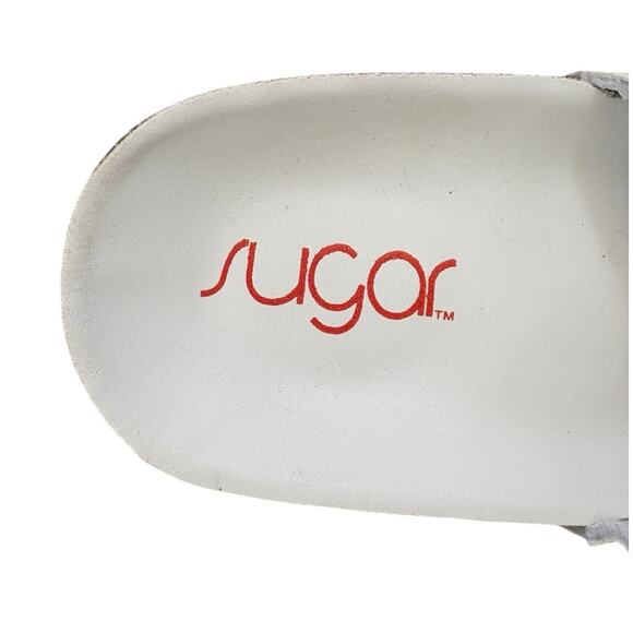 SUGAR White Buckle Sandals Size 8 - Picture 2 of 3